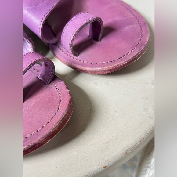 Free People brand size 7.5 purple leather sandals - Picture 3 of 6